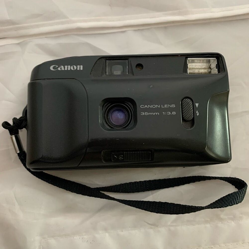 Canon Snappy EZ 35mm Point & Shoot Camera Untested